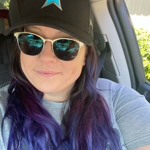 Meet your Posher, Alysha